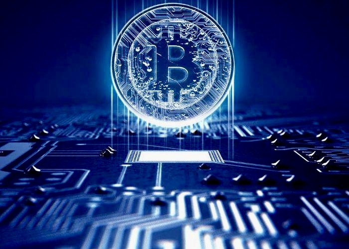 Цена биткоина сегодня: взлетает почти до 104 тыс. $